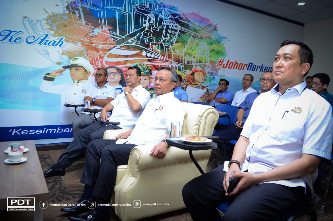 LAWATAN KERJA MENTERI BESAR JOHOR KE JCCD | Permodalan ...